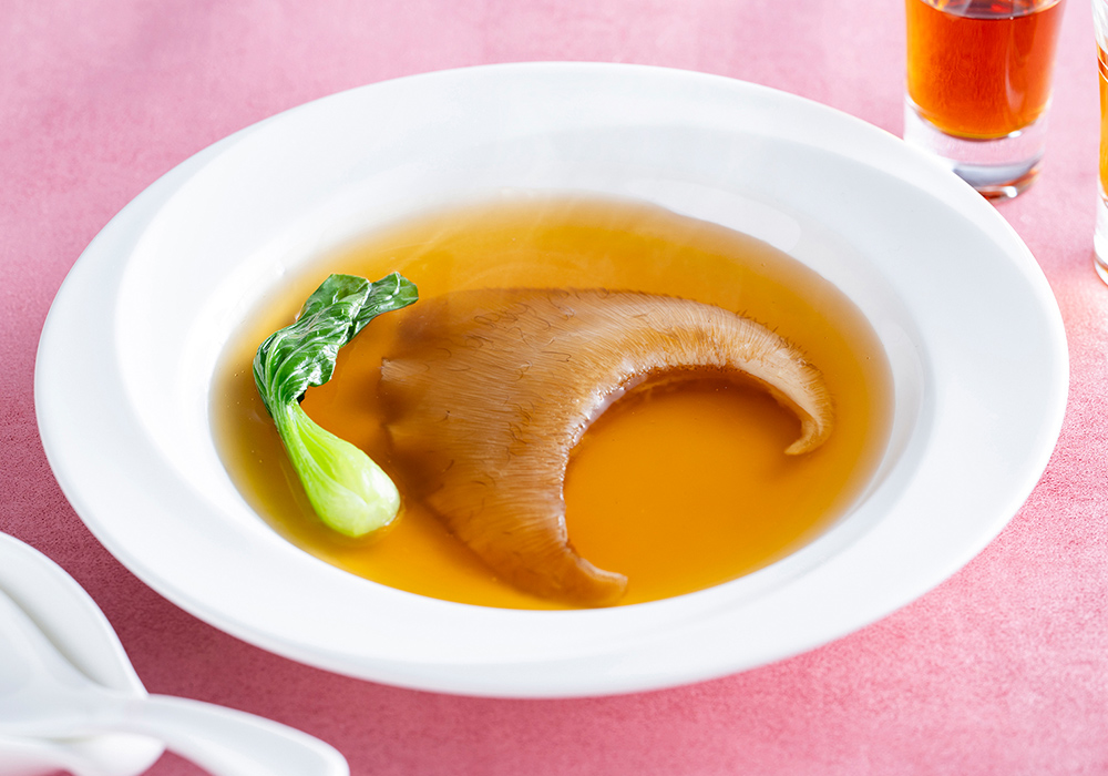 フカヒレの姿煮