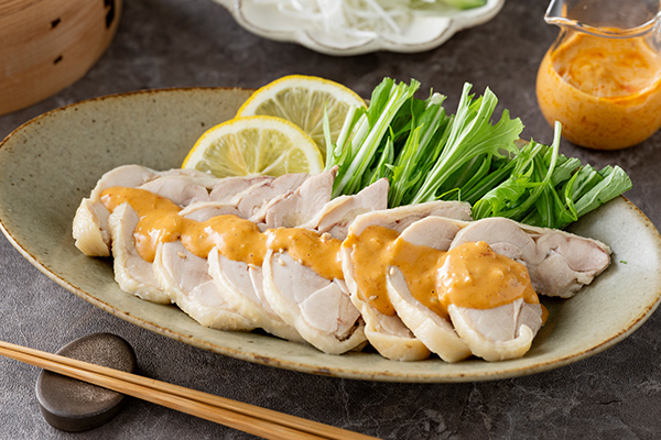 蒸し鶏の冷菜胡麻ソース