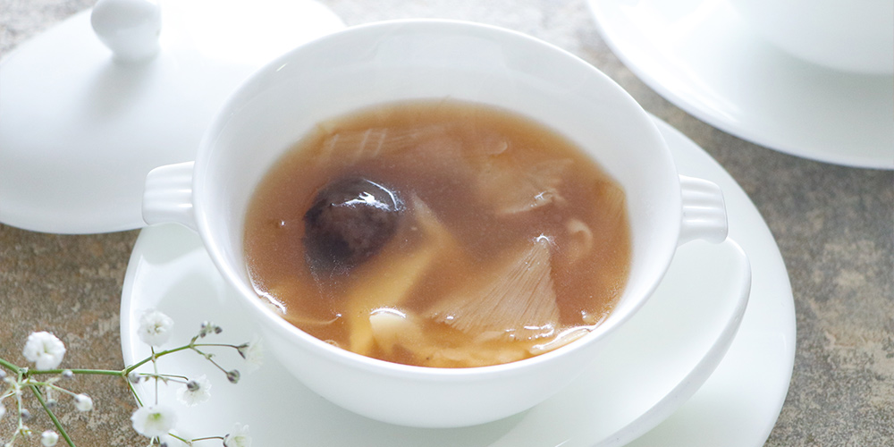 フカヒレときのこの頂上スープ