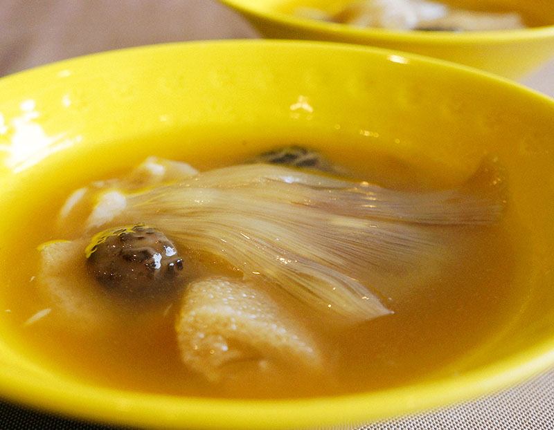 フカヒレスープ